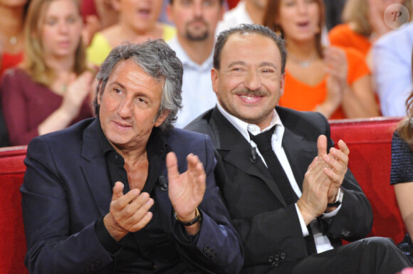 Richard Anconina et Patrick Timsit lors de l'enregistrement de l'émission Vivement Dimanche à Paris le 9 octobre 2012