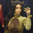 Kim Kardashian révèle son costume d'Halloween : un léopard ultra sexy.