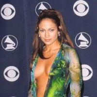 Jennifer Lopez : La bomba latina en dix looks marquants