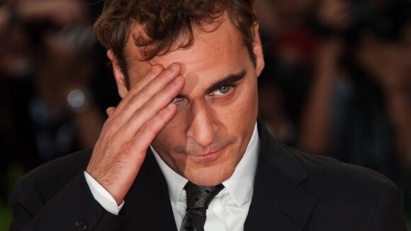 Joaquin Phoenix crache sur les Oscars : 'C'est de la totale connerie'
