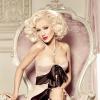 Christina Aguilera méconnaissable pour la campagne de son parfum Royal Desire, octobre 2012.