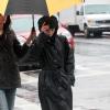 Vanessa Paradis se protège de la pluie, le 24 octobre 2012 à New York.