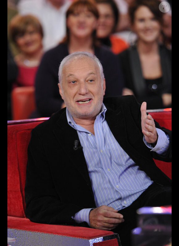 François Berléand participe à l'émission Vivement dimanche enregistrée le mardi 30 octobre au Studio Gabriel, à Paris. Diffusion le dimanche 4 novembre 2012.
