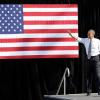 Barack Obama arrive sur la scène pour prononcer son discours à Las Vegas le 1er novembre 2012