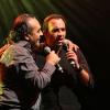 Chico Castillo et Nikos Aliagas en duo lors du concert événement du premier à l'Olympia, le 31 octobre 2012 à Paris