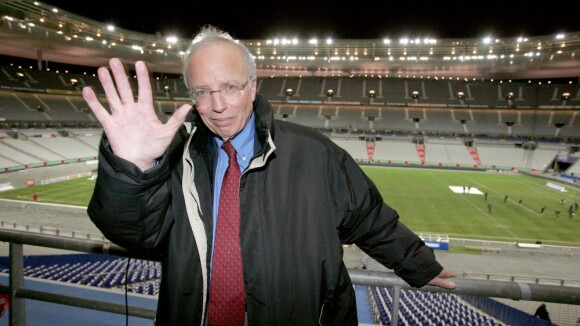 Thierry Roland : Son nom gravé à jamais au Stade de France, un ultime hommage