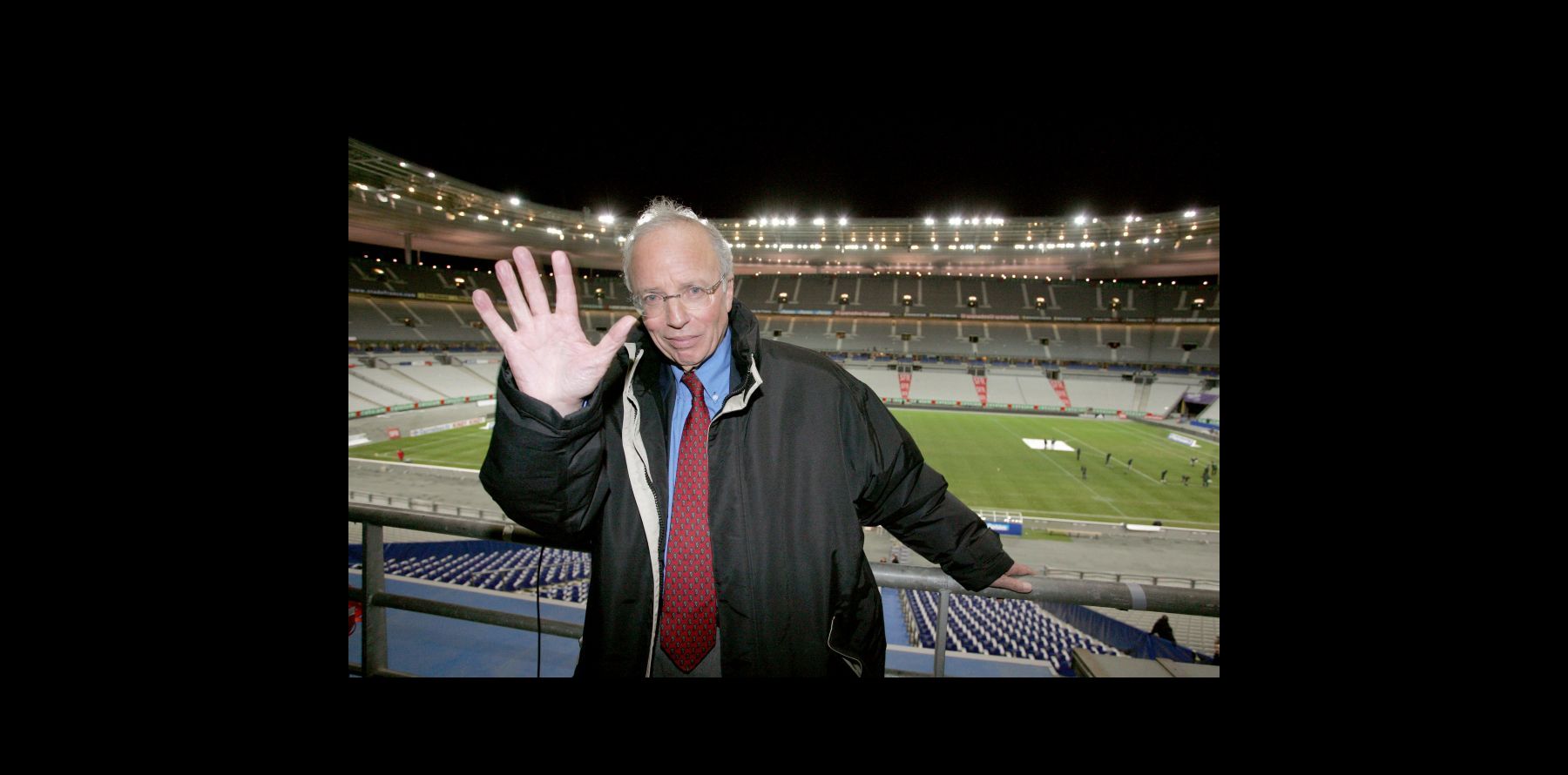 Fille De Thierry Roland Candice Rolland Et Son Mari Thierry Roland : Son nom gravé à jamais au Stade de France, un ultime