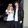 Paris Hilton et son amoureux River Viiperi vont dîner au restaurant Guy-Kaku, le 5 novembre 2012 à Los Angeles