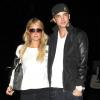 Paris Hilton et son compagnon River Viiperi vont dîner au restaurant Guy-Kaku, le 5 novembre 2012 à Los Angeles