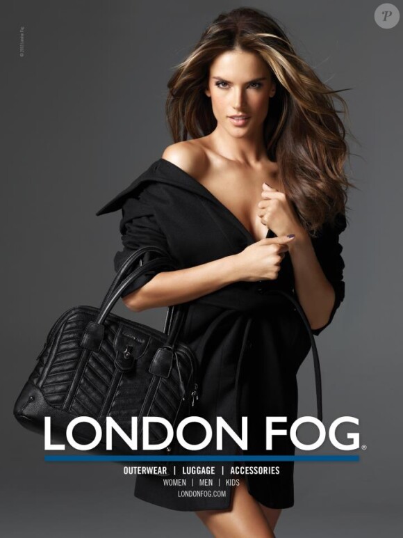 Alessandra Ambrosio est le nouveau visage de London Fog