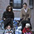 Sarah Jessica Parker et ses filles Marion Loretta et Tabitha Hodge dans les rues de New York le 9 novembre 2012.