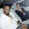 Kim Kardashian et Kanye West, en voiture, quittant le "Movida Nightclub" de Mayfair, le 9 novembre 2012.