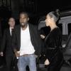 Kim Kardashian et Kanye West quittant le "Movida Nightclub" de Mayfair, le 9 novembre 2012.