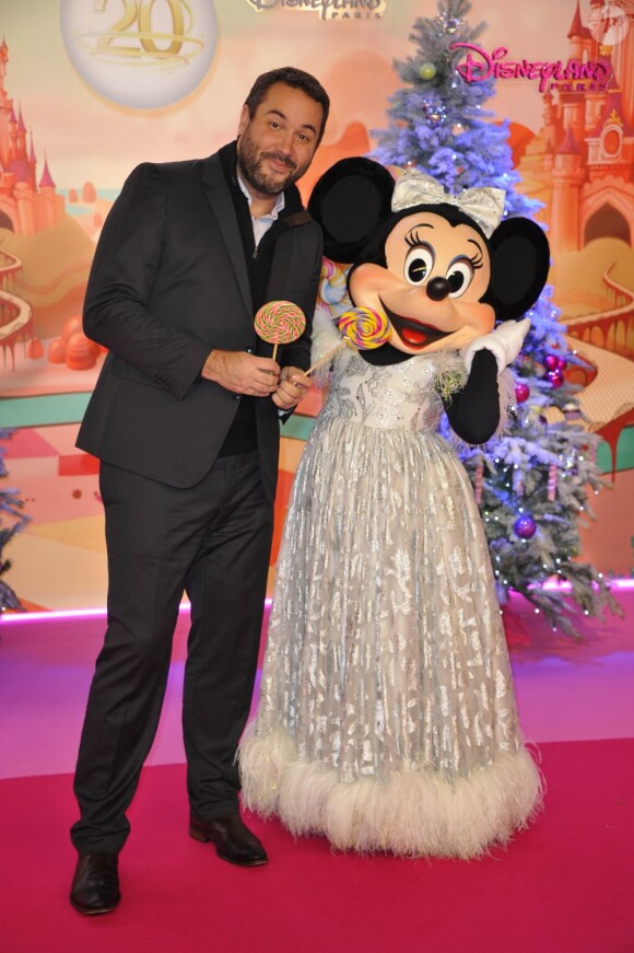 Bruce Toussaint lors du lancement de la parade de Noël à Disneyland Paris le 10 novembre 2012