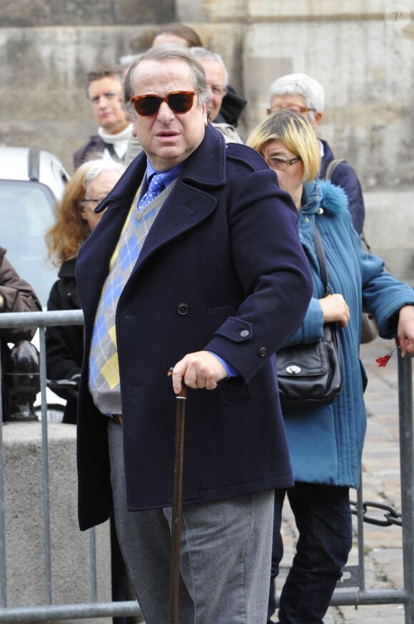 Paul-Loup Sulitzer aux obsèques de Frank Alamo, à Paris, le 18 octobre 2012.