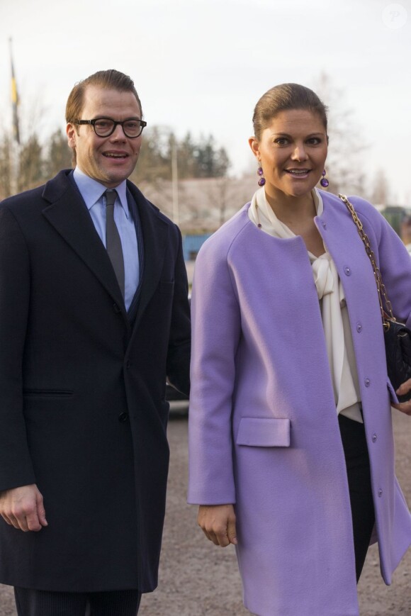 La princesse héritière Victoria de Suède et le prince Daniel en visite officielle à Fagersta, dans le centre de la Suède, le 21 novembre 2012.