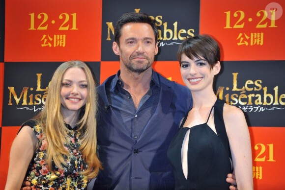 Les acteurs Amanda Seyfried, Hugh Jackman et Anne Hathaway présents lors de la première du film Les Misérables à Tokyo, le 28 novembre 2012.