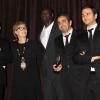 Harvey Weinstein, Meryl Streep, Omar Sy, Eric Toledano et Olivier Nakache pendant la soirée de soutien pour la Fondation Christopher & Dana Reeve à New York, le 28 novembre 2012.