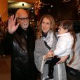 Céline Dion quitte le George V à Paris avec son époux René Angélil et ses enfants, René-Charles, Nelson et Eddy, le 30 novembre 2012.