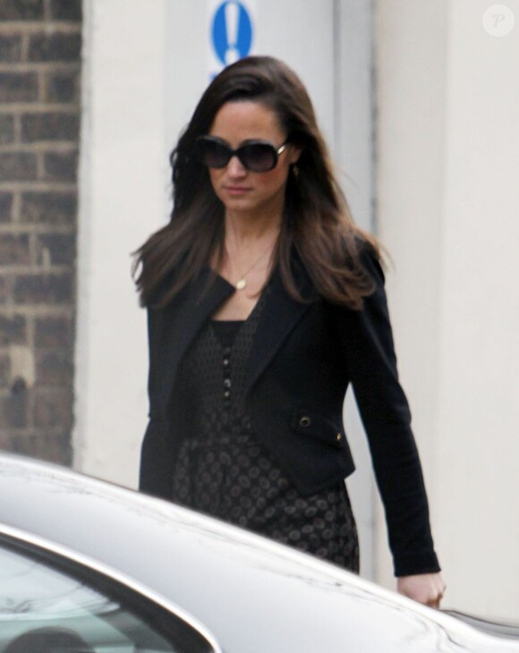 Pippa Middleton se rend chez Marks & Spencer à Londres. Le 6 décembre 2012.