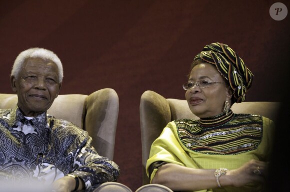 Nelson Mandela et Graça Machel à Johannesburg, le 12 juillet 2009.