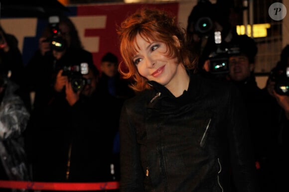 Mylène Farmer arrive à la 13e cérémonie des NRJ Music Awards à Cannes le 28 janvier 2012.
