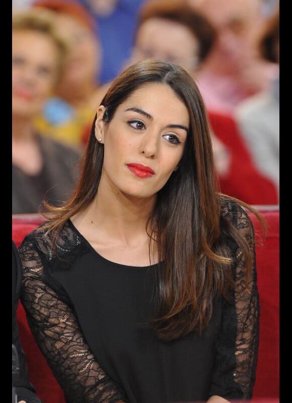 Sofia Essaïdi en novembre 2012 chez Vivement Dimanche
