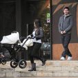  Lionel Messi et sa compagne Antonella Roccuzzo se sont offert une petite sortie famille avec leur fils Thiago, à Barcelone le 14 décembre 2012 