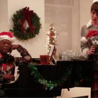 Anne Hathaway et Samuel L. Jackson se fâchent à Noël