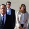 François Hollande et Valérie Trierweiler sont arrivés ce mercredi 19 décembre 2012 en Algérie où ils ont été accueillis par le président Abdelaziz Bouteflika