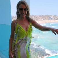Kylie Minogue, somptueuse 'ambassadrice créative' en bord de mer à Sydney
