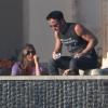 Jennifer Aniston et Justin Theroux, jeunes fiancés, en vacances à Cabo San Lucas, le 2 janvier 2013