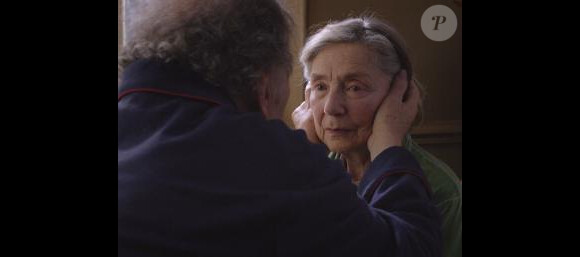 Image du film Amour de Michael Haneke avec Emmanuelle Riva