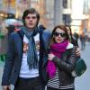 Emma Roberts et son compagnon Evan Peters dans les rues de New York, le 8 janvier 2013. Le couple s'est rendu au MoMA, musée d'art moderne de New York.