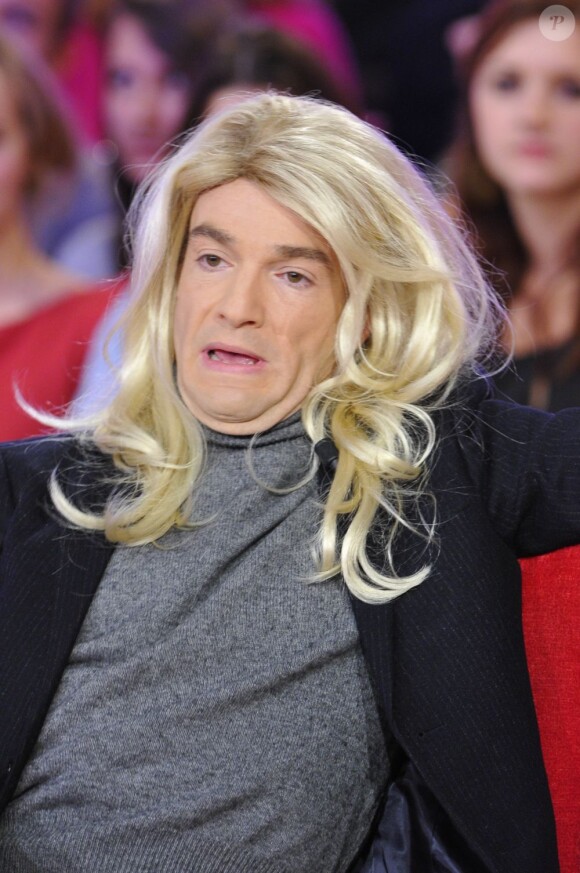 Jonathan Lambert lors de l'enregistrement de Vivement dimanche, à Paris le 5 décembre 2012.