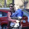 Gwen Stefani, Gavin Rossdale, leurs fils Kingston et Zuma, et leur chien, sont allés faire une promenade à Runyon Canyon sur les hauteurs de Los Angeles. La soeur de Gavin Rossdale, Soraya, est venue les rejoindre. Photo prise le 12 janvier 2013 à Los Angeles. 
