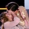 Daphné Bürki a reçu un baiser passionné de Gunther Love, en direct sur le plateau du Grand Journal de Canal+. Janvier 2013