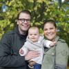 La princesse Victoria de Suède, le prince Daniel et leur fille la princesse Estelle, née le 23 février 2012.