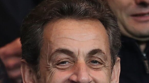 PSG-Lille : Nicolas Sarkozy supporter attentif et heureux d'une victoire amère