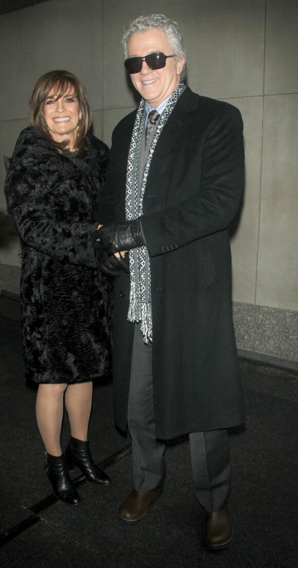 Patrick Duffy et Linda Gray, complices, en pleine promotion de la deuxième saison 2 de Dallas, se rendent au Today Show à New York, le 28 janvier 2013