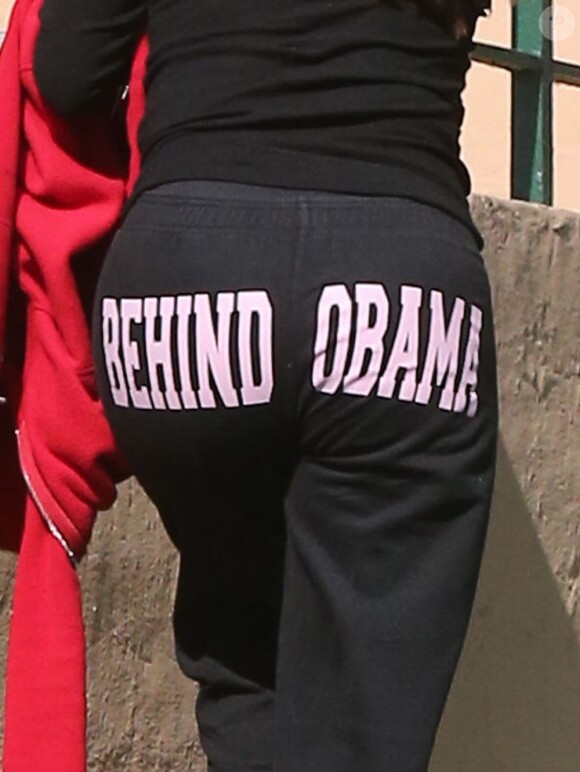 Eva Longoria dans les rues de Los Angeles, le 30 janvier 2013. L'actrice est une fervente admiratrice de Barack Obama, et elle le montre !