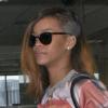 Rihanna arrive à l'aéroport de Los Angeles, le 31 janvier 2013.
