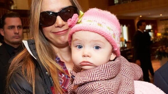 Mira Sorvino : Premières images de sa fille Lucia, 9 mois