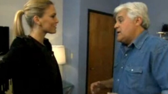 Bar Refaeli, farceuse : La bombe va-t-elle embrasser Jay Leno ?