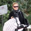 Exclu - Anna Paquin avec ses jumeaux chez le médecin à Los Angeles, le 7 février 2013.