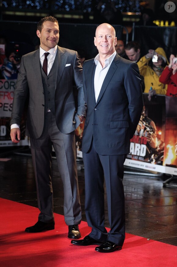 Bruce Willis et Jai Courtney à la première de Die Hard, le 7 février à Londres.