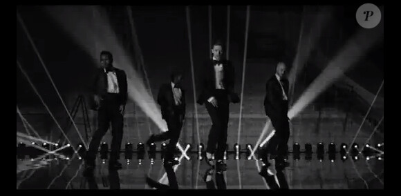 Clip Suit & Tie qui marque le grand retour de Justin Timberlake. Le clip est réalisé par David Fincher, qui avait mis Justin Timberlake en scène dans The Social Network