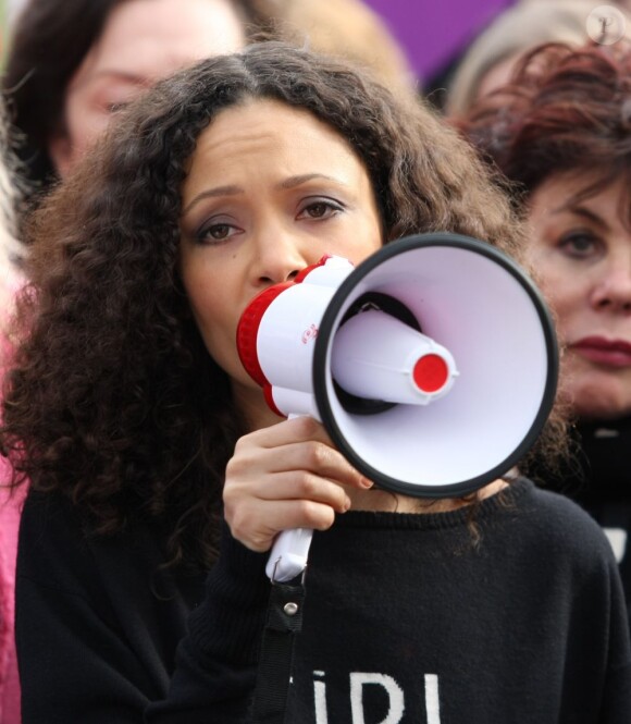 Thandie Newton est grande activiste pour One Billion Rising qui lutte contre les violences faites aux femmes. Londres, le 14 février 2013.