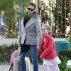 Jennifer Garner et sa fille Violet à la sortie de l'école, à Brentwood, le 14 février 2013