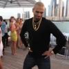 Chris Brown a dévoilé en février 2013 le clip très intimiste de "Home", un titre inédit.